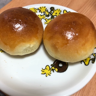 お昼にブリオッシュ